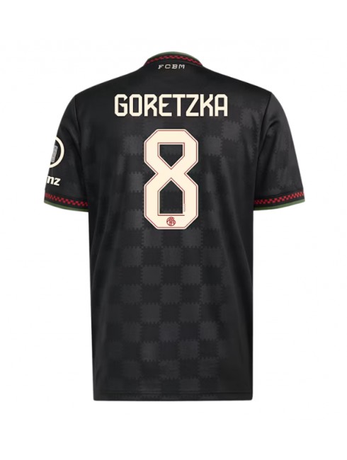 Moški Nogometna dresi replika Bayern Munich Leon Goretzka #8 Tretji 2025-26 Kratek rokav Moški Nogometna dresi replika Bayern Munich Leon Goretzka #8 Tretji 2025-26 Kratek rokav